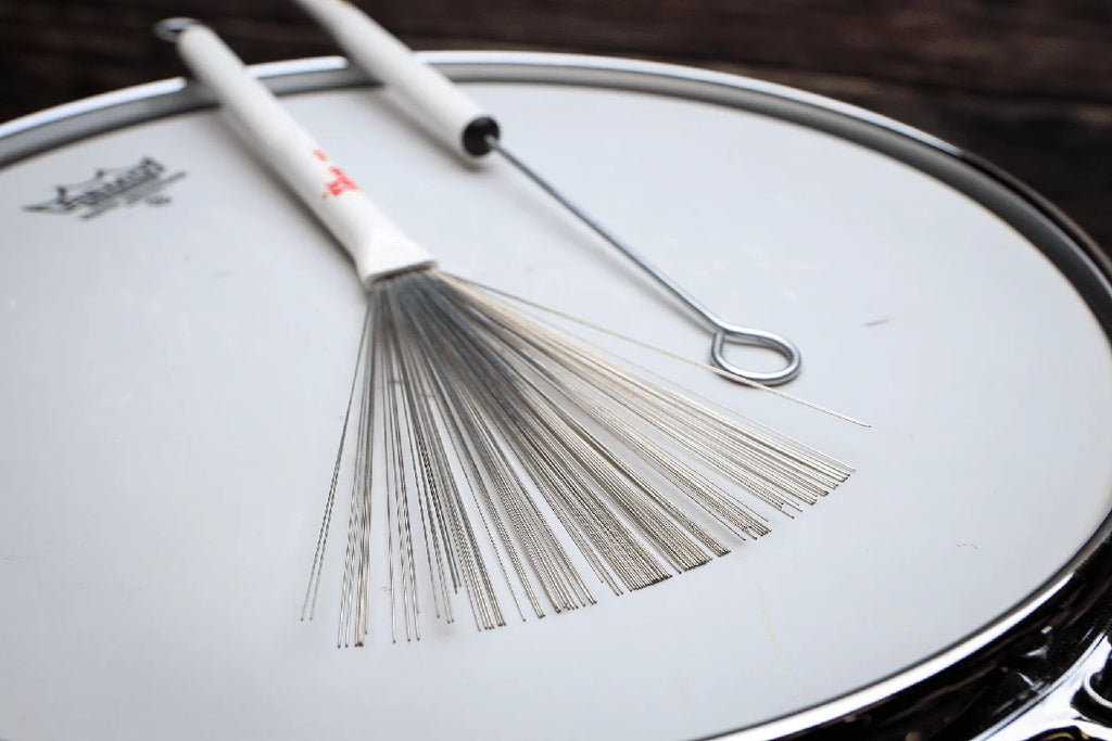 Vic Firth VF-WB Jazz Wire Brushes - Retractable