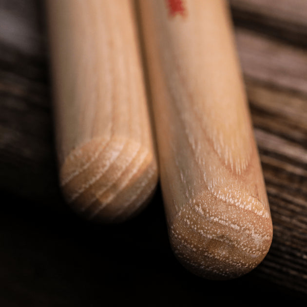 Vic Firth American Classic Hickory 2B Drumsticks VF-2B