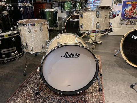 Ludwig L84023AXNM Classic Maple 20" Downbeat Shell Pack (Vintage White Marine)